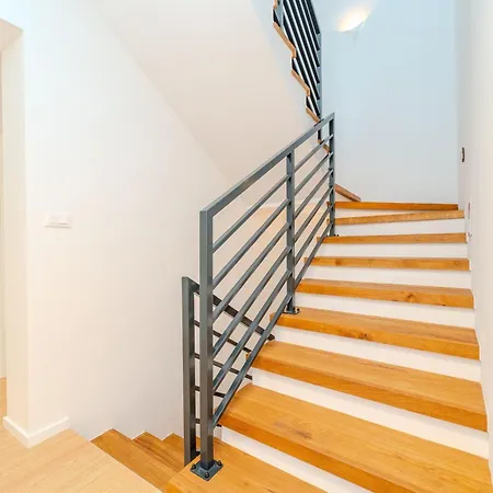 Beachfront Jugo With Seaview *