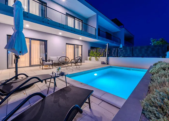 Beachfront Jugo With Seaview Privlaka (Zadar)