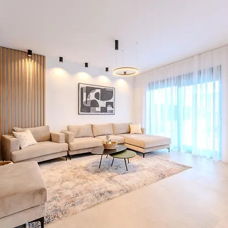 Villa Beachfront Jugo With Seaview Privlaka (Zadar)