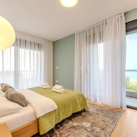 Beachfront Jugo With Seaview *