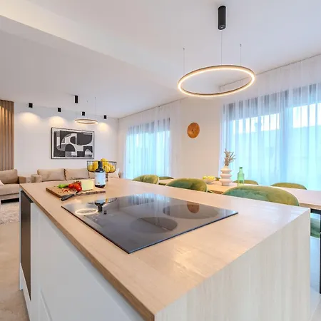 Beachfront Jugo With Seaview Villa *