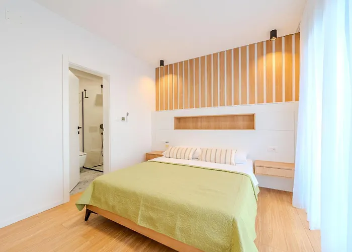 Beachfront Jugo With Seaview * Privlaka (Zadar)